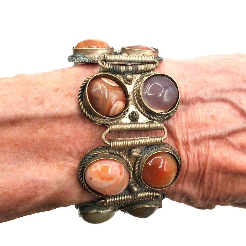 Vintage Double Row Agate Chalcedony Cabochon Bracelet Artisan Silver Tone